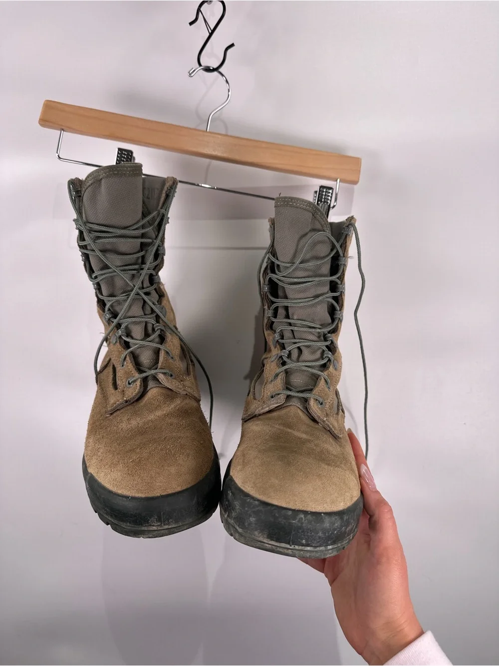 Belleville AFTW Safe To Fly Gore-Tex Suede Combat Boots Tan Green 8.5 W
